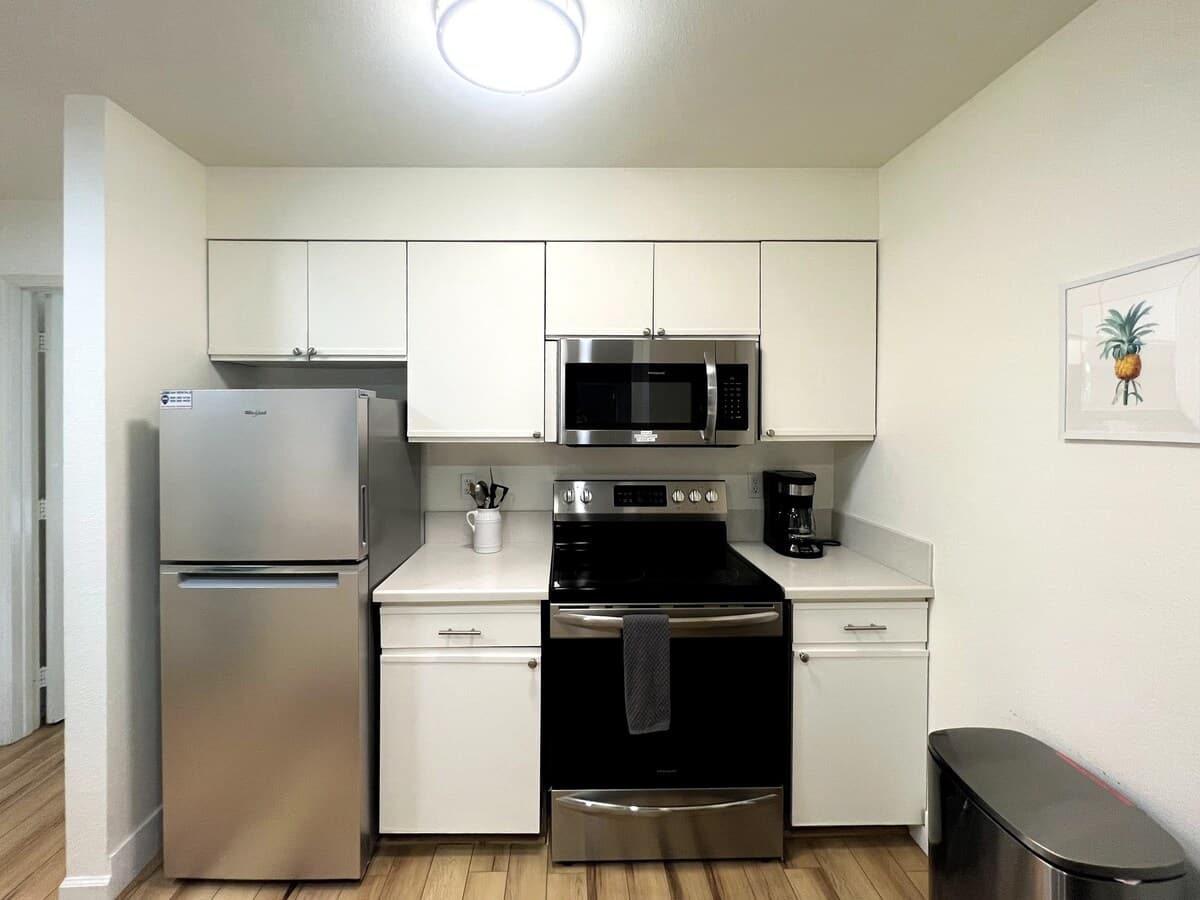 Condo in Kihei · ★4.9 · 1 bedroom · 1 bed · 1 bath - Photo 4