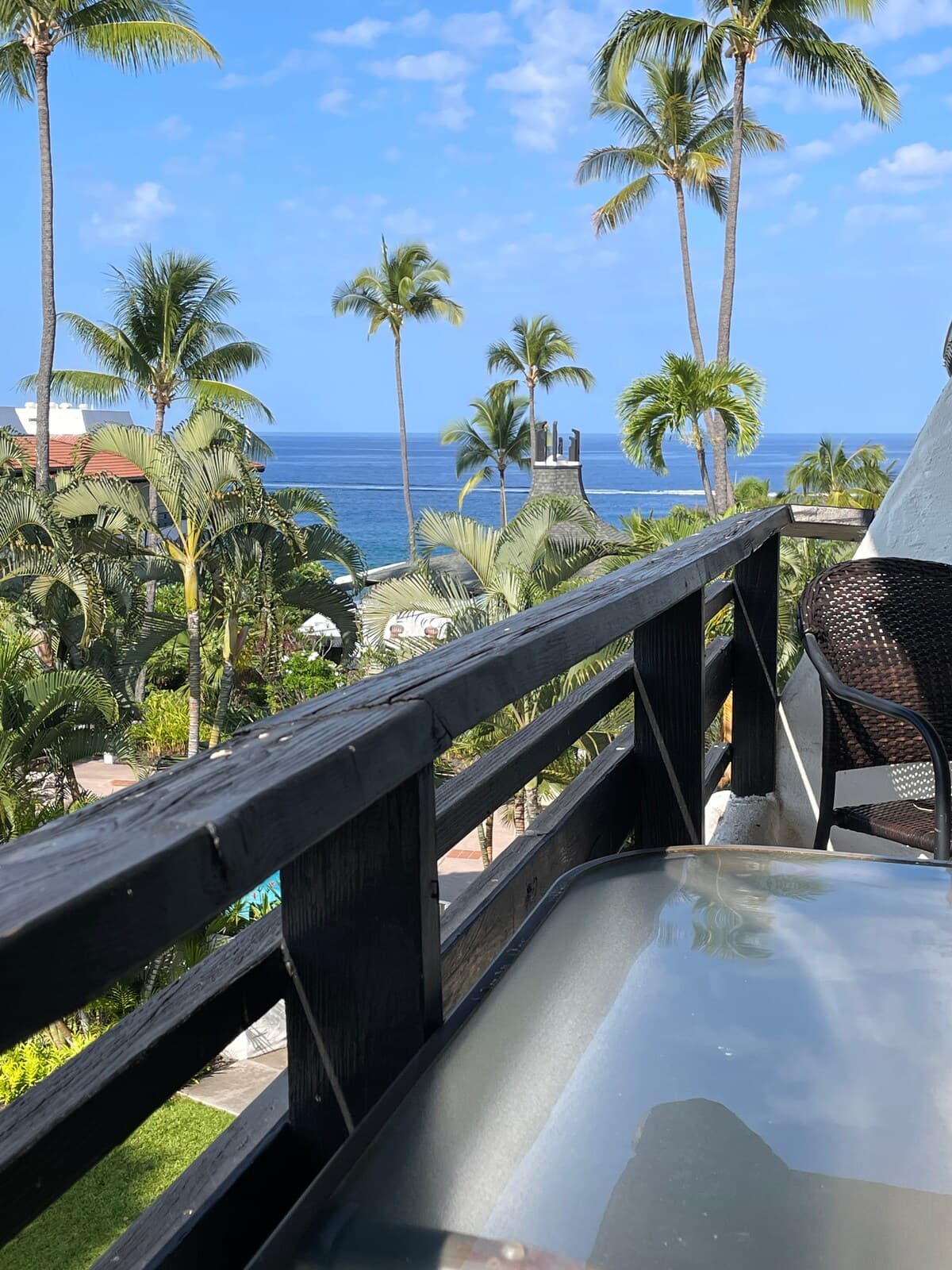 Condo in Kailua-Kona · ★4.71 · 1 bedroom · 2 beds · 1 private bath - Photo 3