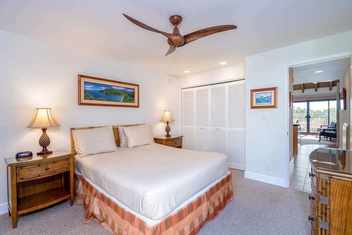 Condo in Kihei · ★5.0 · 2 bedrooms · 3 beds · 2 private baths - Photo 2