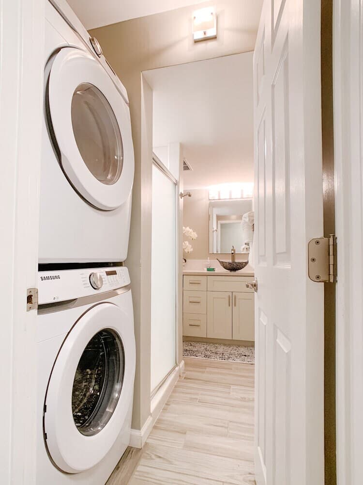 Condo in Kihei · ★4.95 · 1 bedroom · 2 beds · 2 private baths - Photo 5