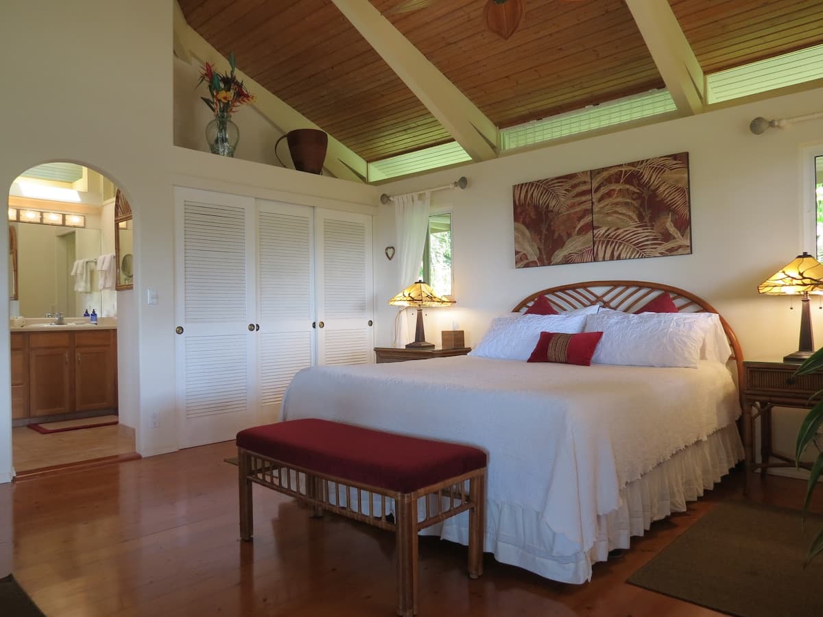 Privacy, Luxury, Ocean View Cottage, HotTub, K-Bed - Photo 5