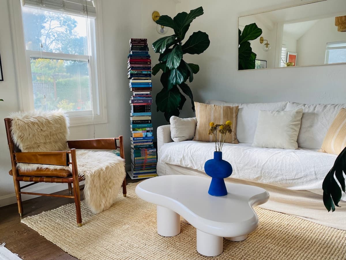 Magical Garden Cottage in East Bay - Photo 1