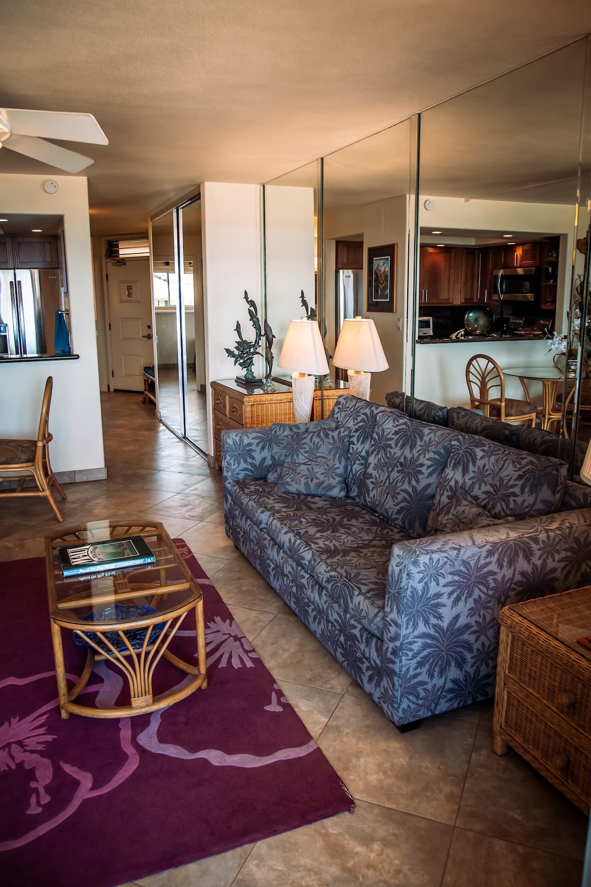 Condo in Kihei · ★4.84 · 1 bedroom · 2 beds · 1 bath - Photo 4