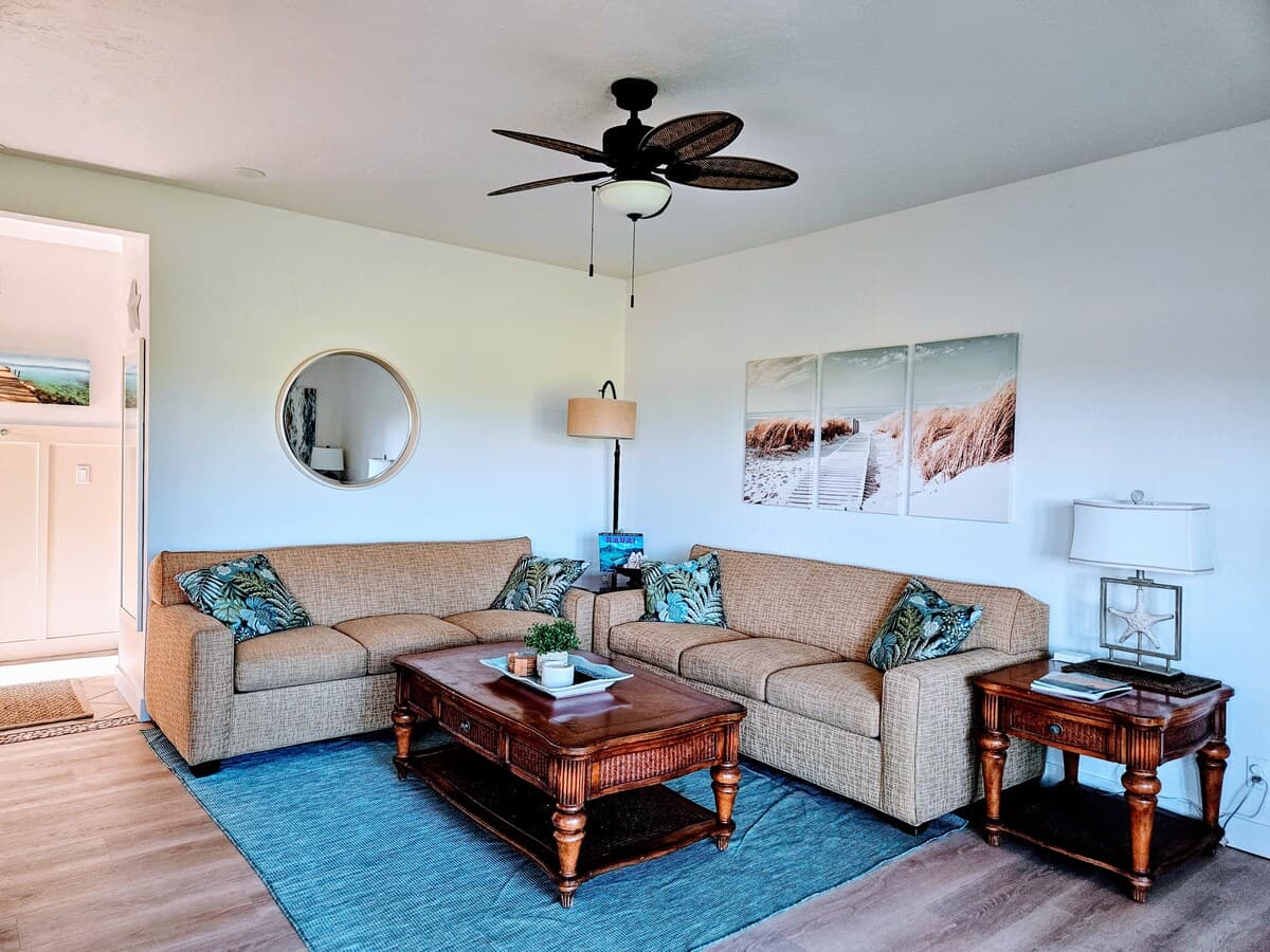 Condo in Lihue · ★4.87 · 1 bedroom · 2 beds · 1.5 baths - Photo 3