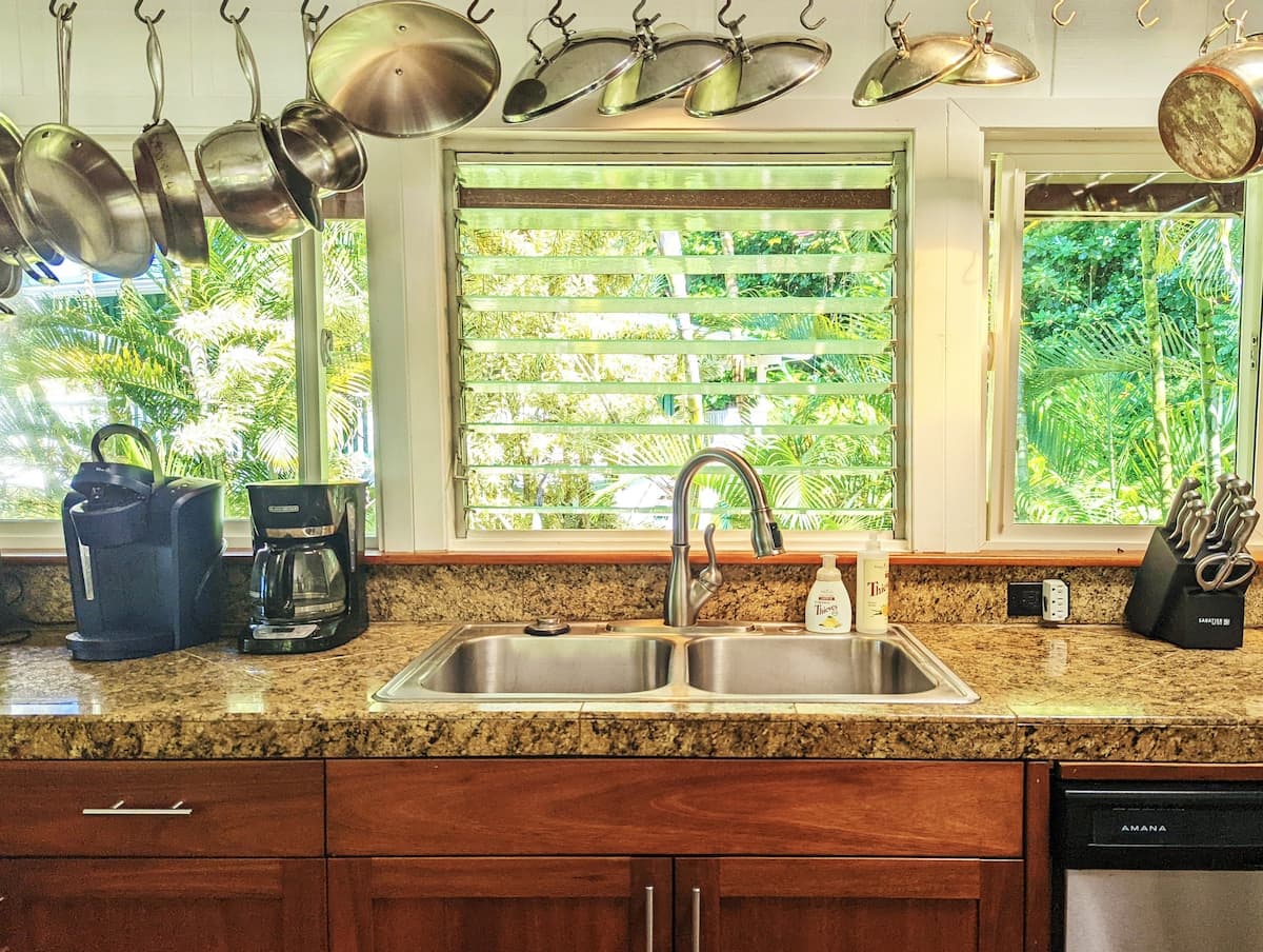 Home in Hanalei · ★4.98 · 4 bedrooms · 4 beds · 2 baths - Photo 5