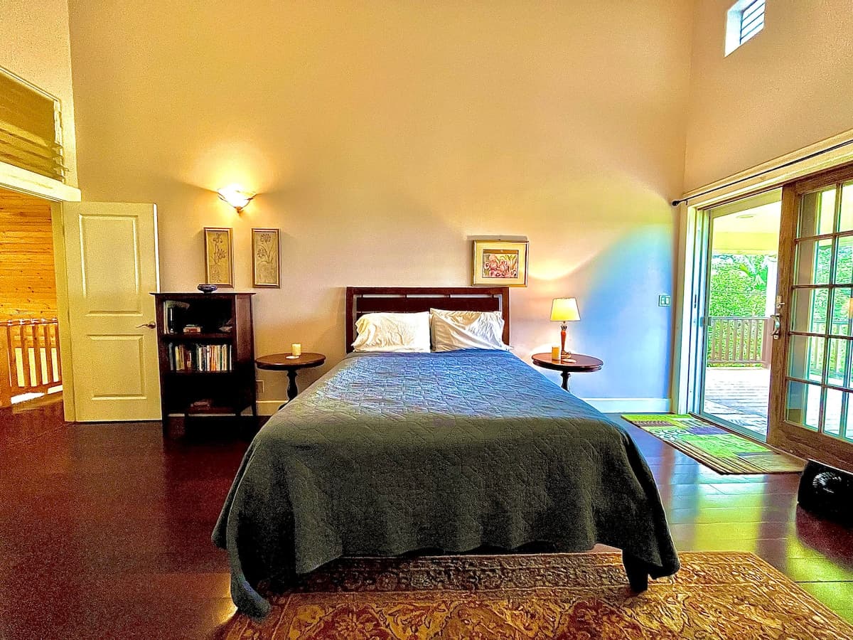 Home in Pahoa · ★4.93 · 4 bedrooms · 7 beds · No bathroom - Photo 5