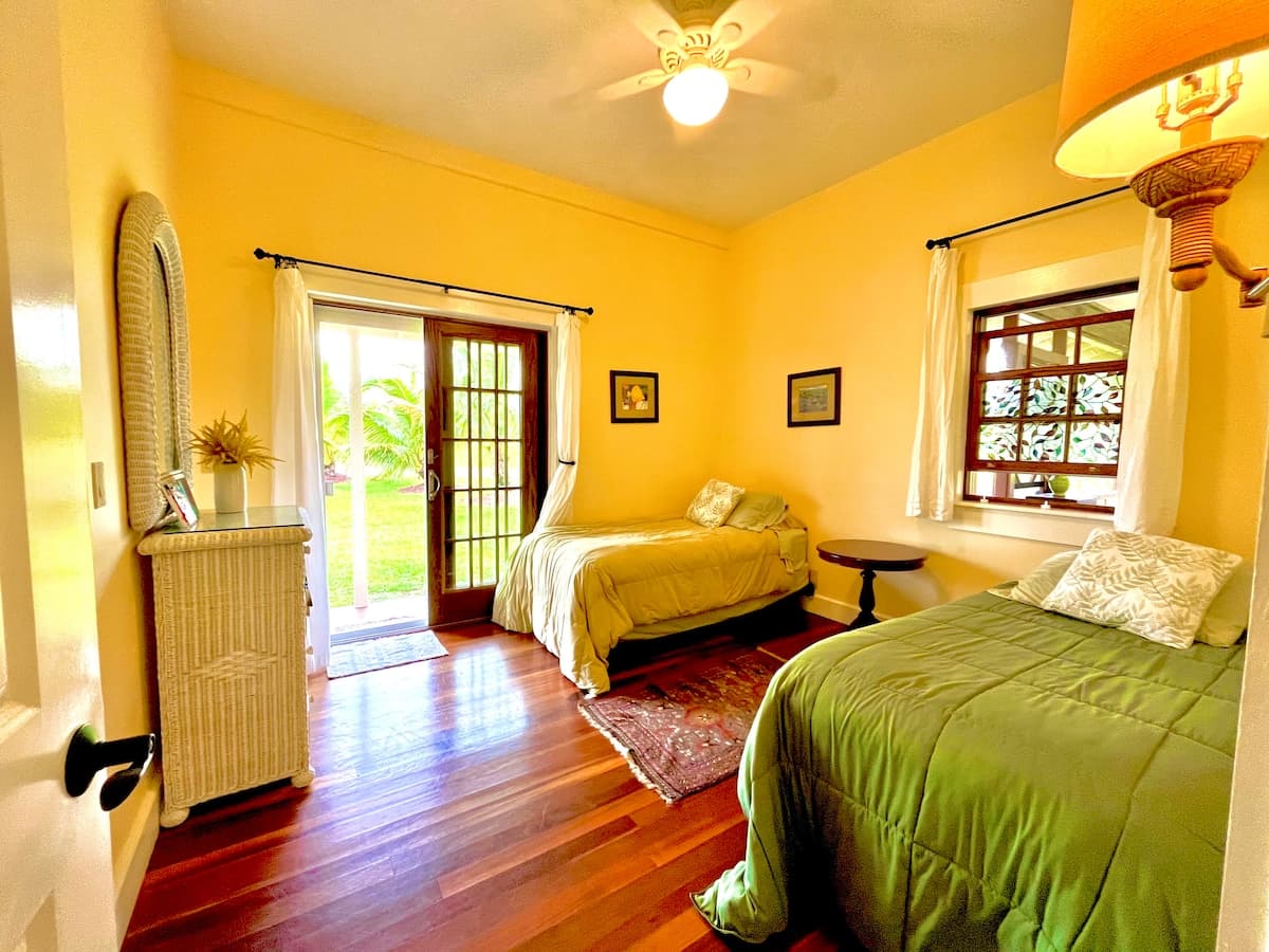 Home in Pahoa · ★4.93 · 4 bedrooms · 7 beds · No bathroom - Photo 2