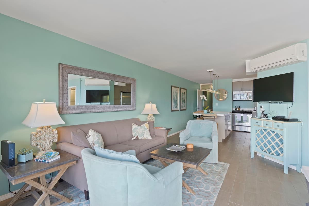 Condo in Kihei · ★4.88 · 1 bedroom · 1 bed · 1 bath - Photo 1