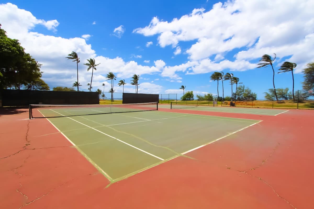 Condo in Kihei · ★5.0 · 2 bedrooms · 3 beds · 2 private baths - Photo 2