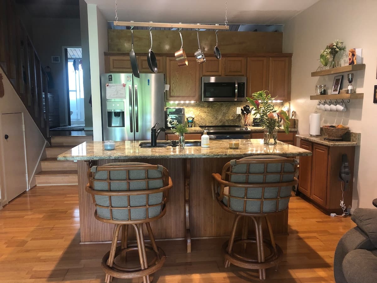 Condo in Kailua-Kona · ★4.86 · 2 bedrooms · 2 beds · 2 private baths - Photo 3