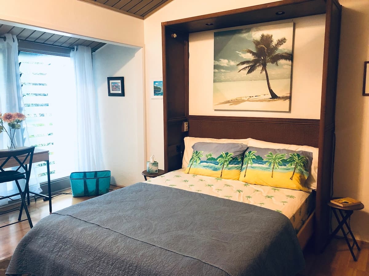 Condo in Kailua-Kona · ★4.86 · 2 bedrooms · 2 beds · 2 private baths - Photo 5