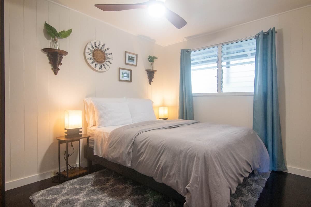 Home in Kailua-Kona · ★4.92 · 3 bedrooms · 4 beds · 2 private baths - Photo 4