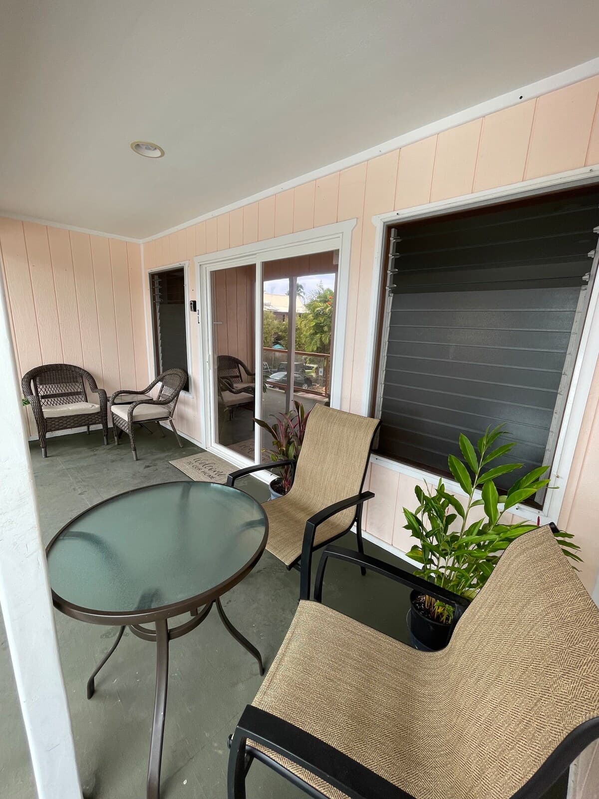 Lovely 1-bedroom w/ocean view & lanai near Kona-D - Photo 5