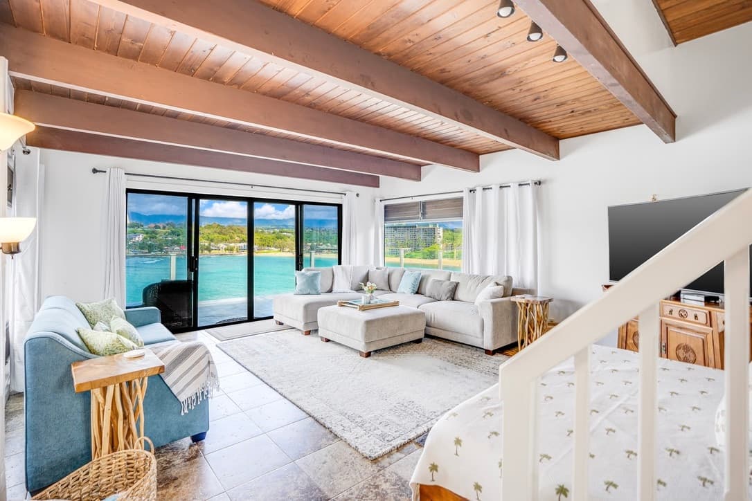 Home in Lihue · ★4.72 · 4 bedrooms · 5 beds · 4.5 baths - Photo 2