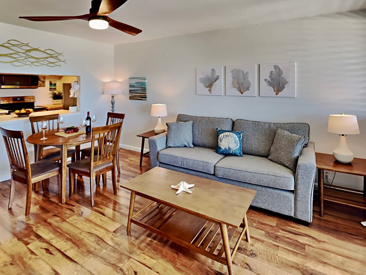 Condo in Kihei · ★4.92 · 2 bedrooms · 3 beds · 2 private baths - Photo 3