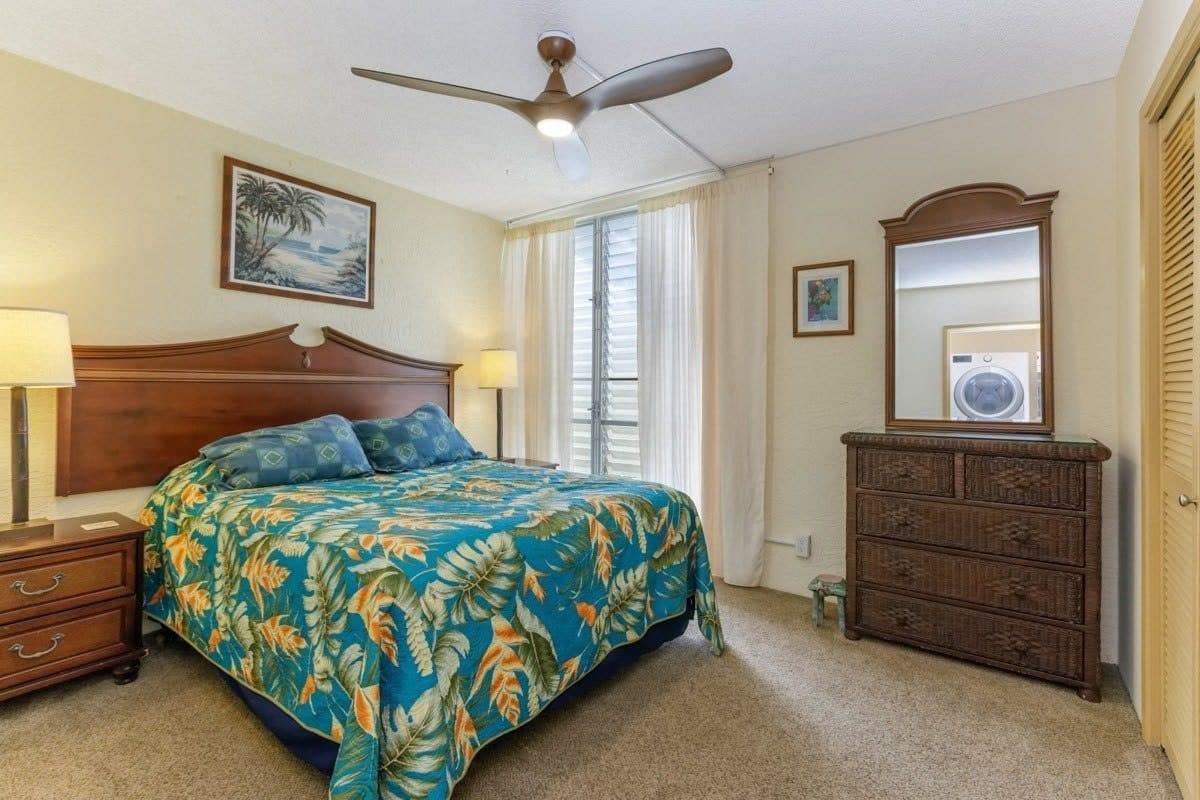 Condo in Kailua-Kona · ★4.86 · 1 bedroom · 3 beds · 1 private bath - Photo 1