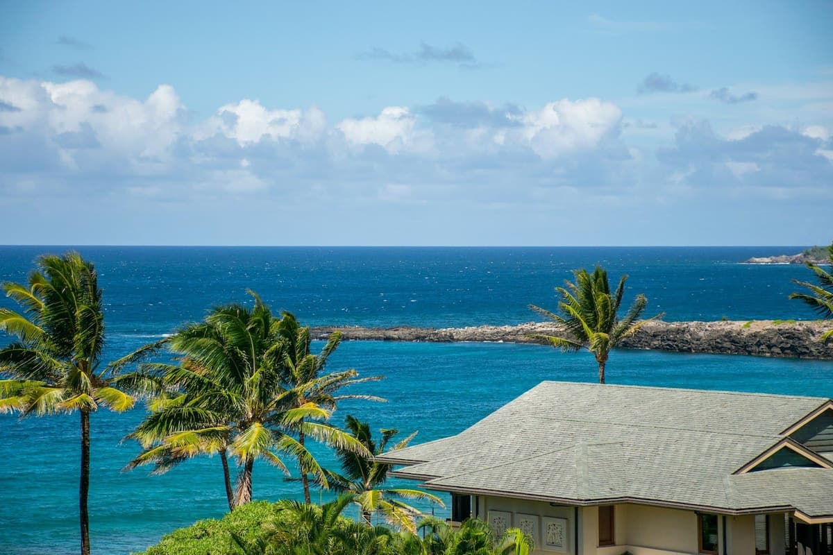 Kapalua Bay Villas 18G3 Gold Oceanfront 1BD/1.5BA - Photo 1