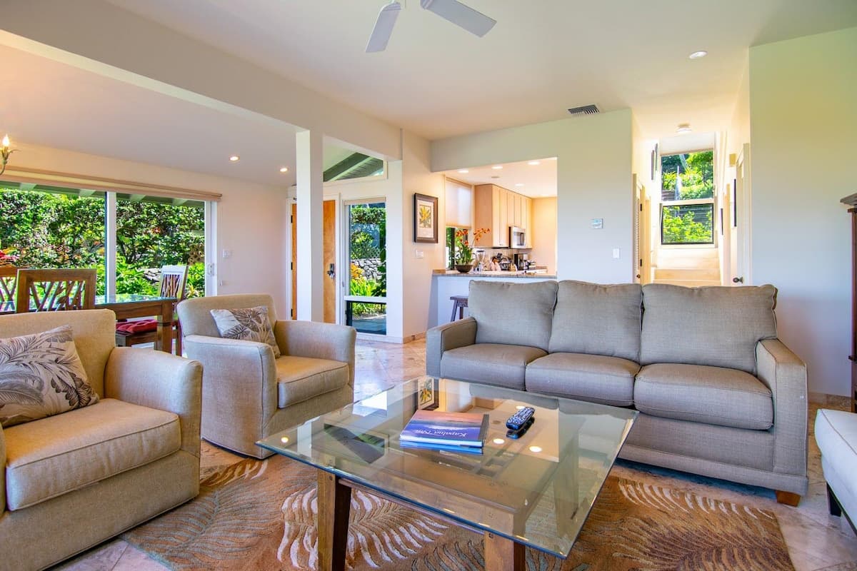 Kapalua Bay Villas 18G3 Gold Oceanfront 1BD/1.5BA - Photo 2