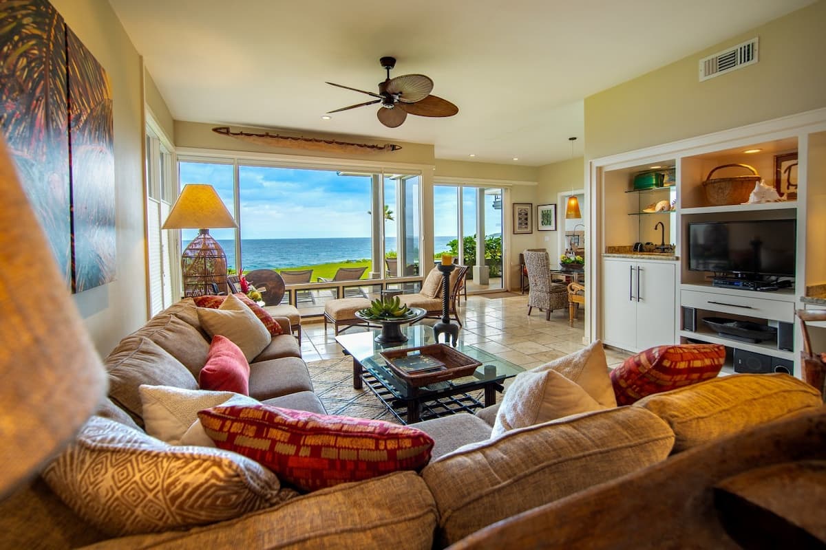 Kapalua Bay Villas 26G2 Gold Oceanfront 1BD/1BA - Photo 1