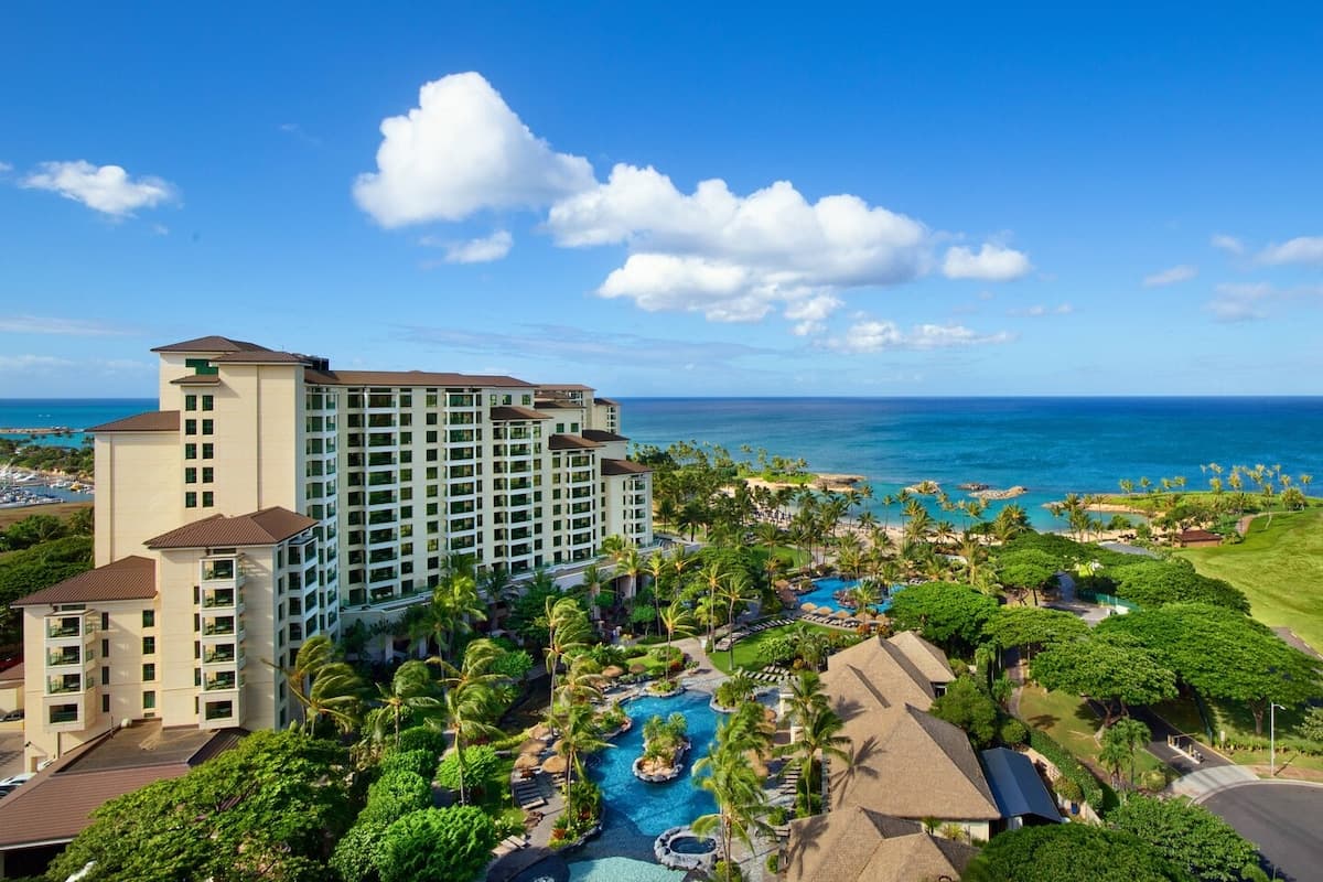 Condo in Kapolei · ★4.67 · 1 bedroom · 2 beds · 1 shared bath - Photo 1
