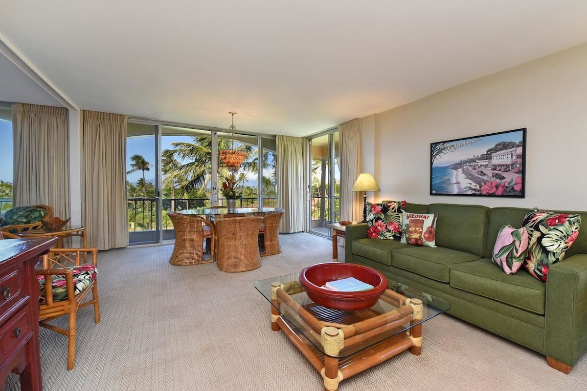 Resort in Lahaina · ★5.0 · 1 bedroom · 2 beds · 1 private bath - Photo 5