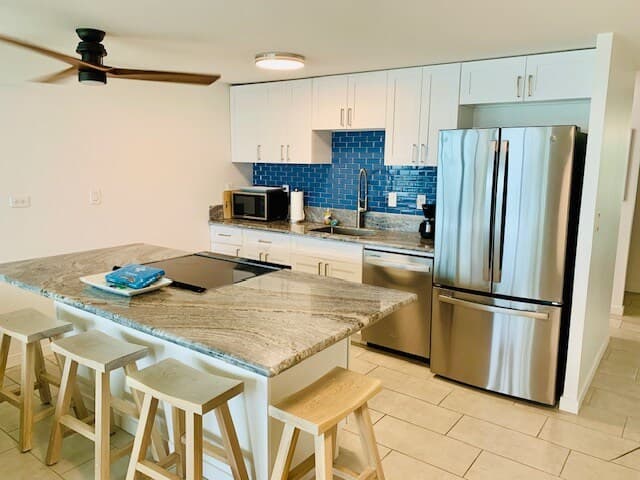 Condo in Hauula · ★4.75 · 1 bedroom · 1 bed · 1 private bath - Photo 4