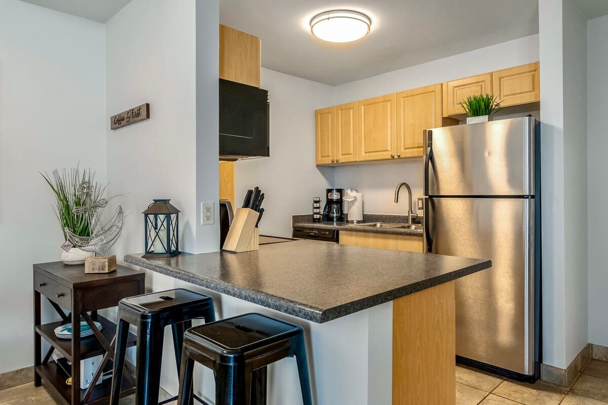 Condo in Kihei · ★4.82 · 1 bedroom · 2 beds · 1 private bath - Photo 5
