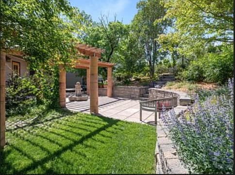 Casa Sol Stylish Home with Vineyard Views - Photo 5
