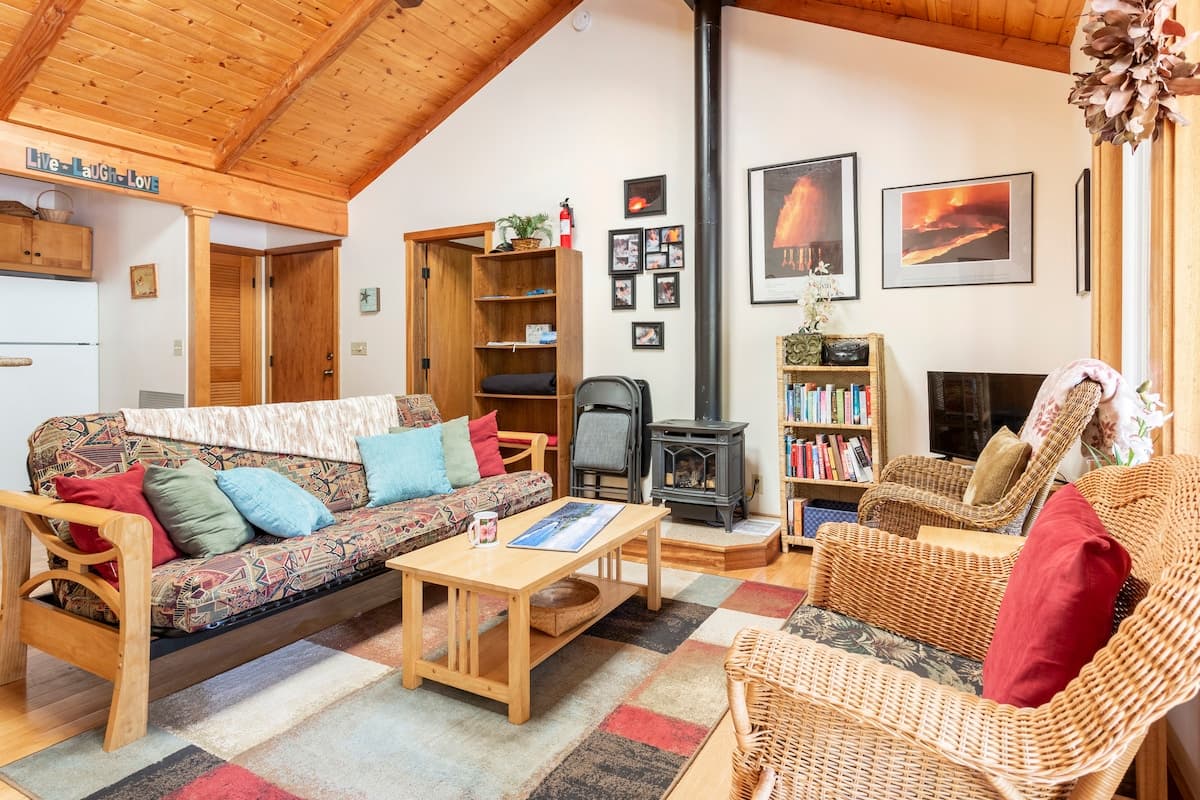 Bright, spacious rainforest cottage close to HVNP - Photo 3