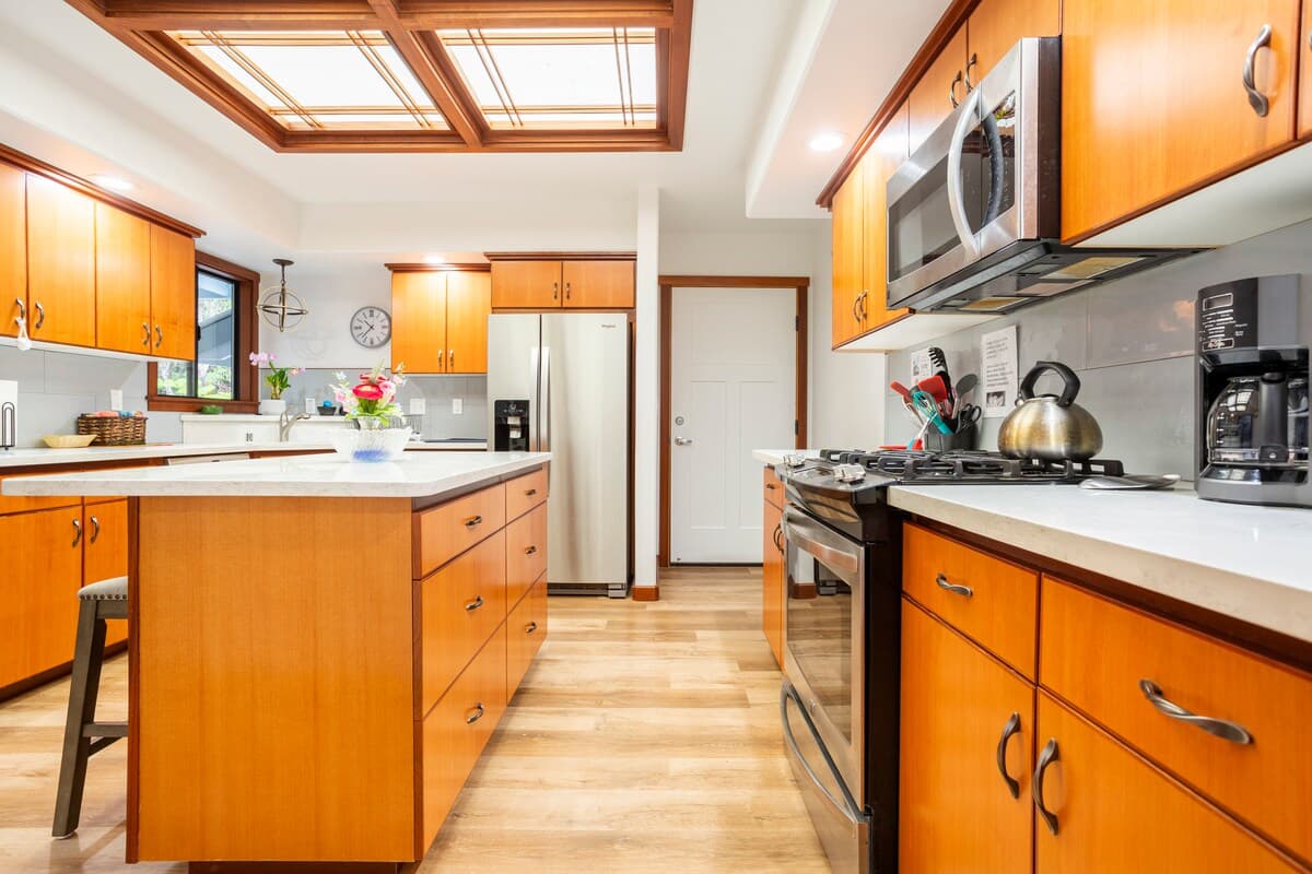 Home in Volcano · ★4.85 · 3 bedrooms · 4 beds · 2 private baths - Photo 5