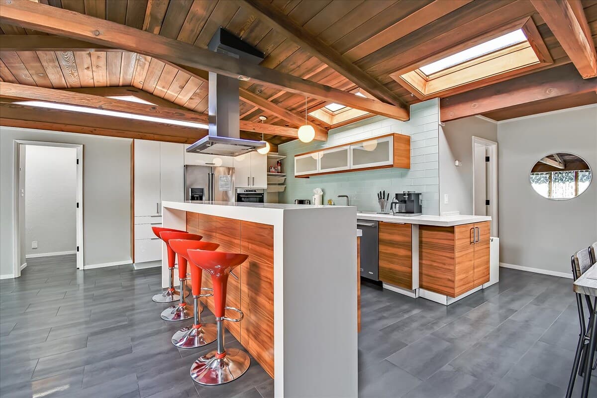 Remodeled Eichler Near Google X, 31+ Nights - Photo 2