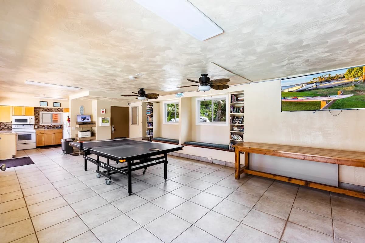 Condo in Lahaina · ★4.73 · Studio · 2 beds · 1 private bath - Photo 4