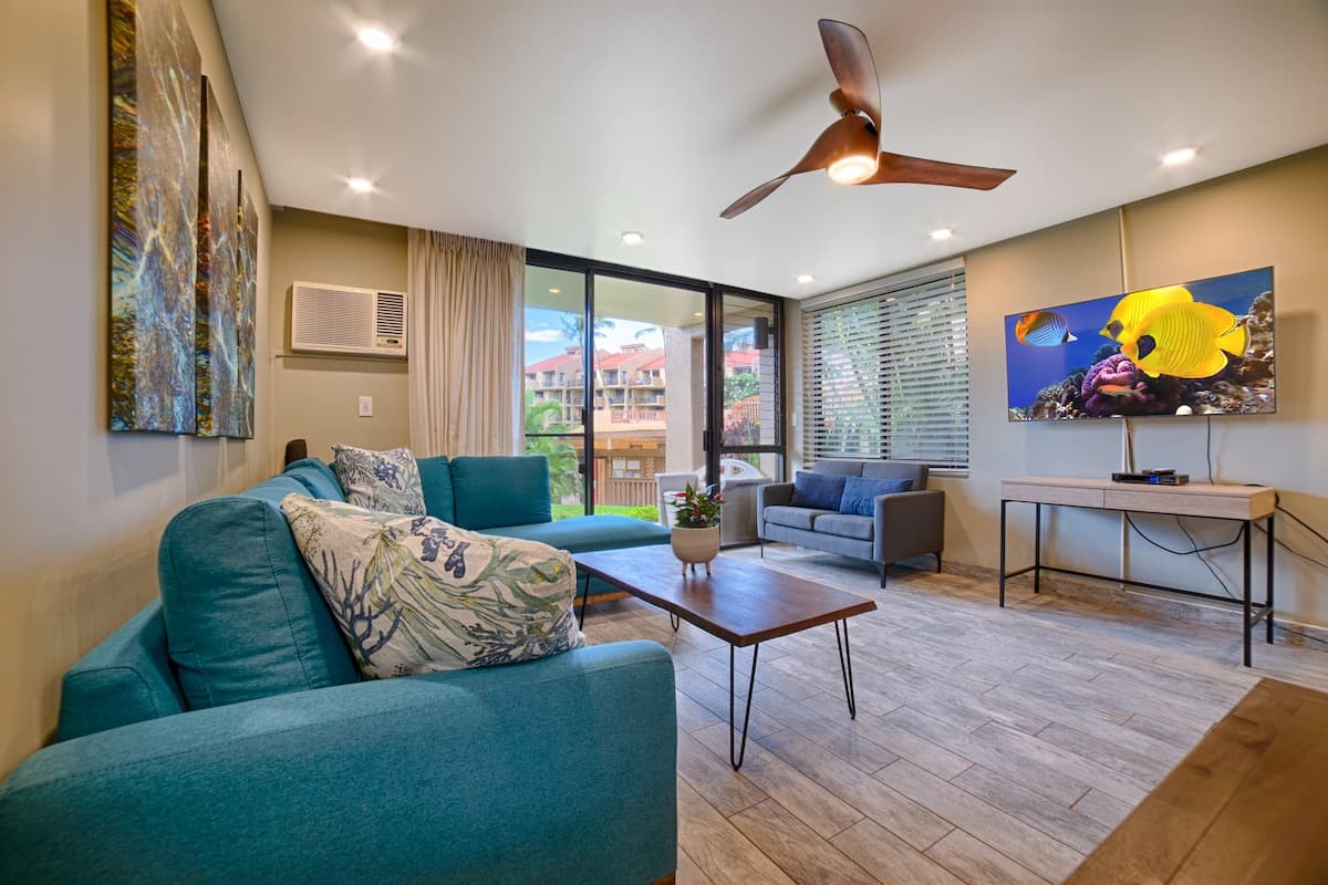 Condo in Kihei · ★4.96 · 3 bedrooms · 3 beds · 2 baths - Photo 3