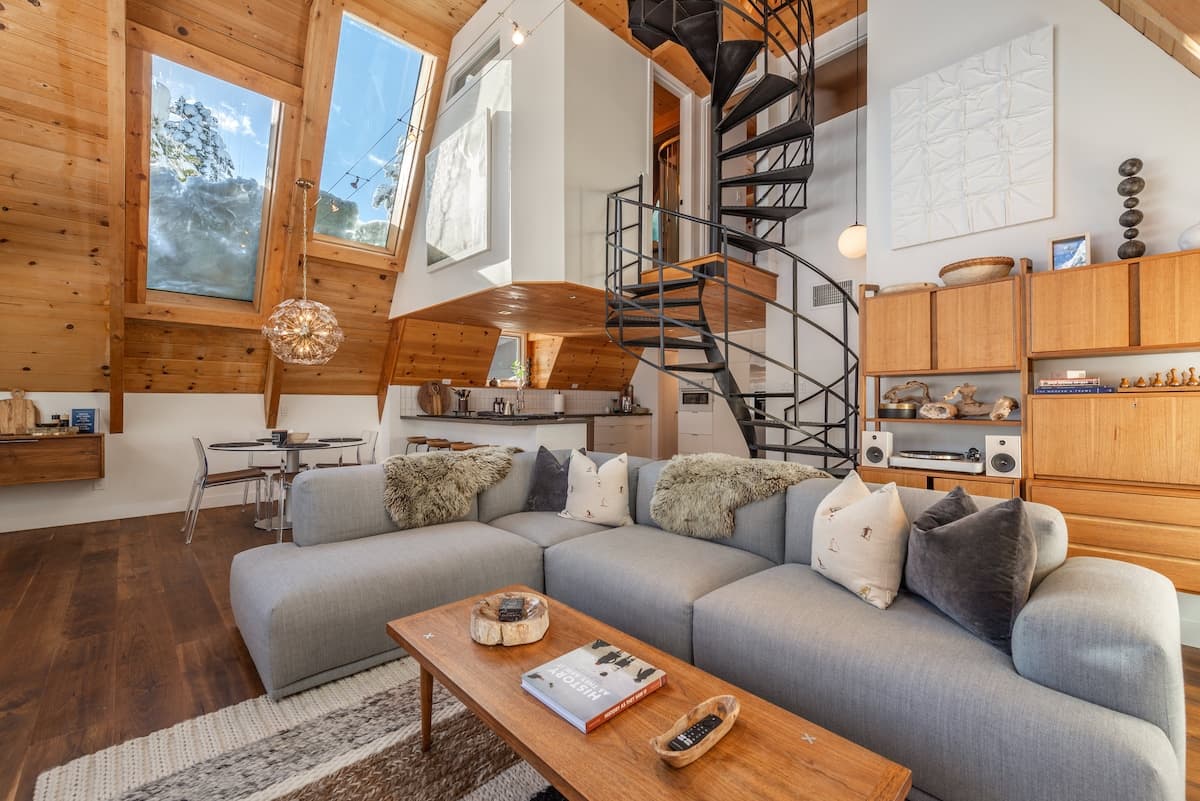 A-Frame Cabin with Hot Tub & Lake Access - Photo 4