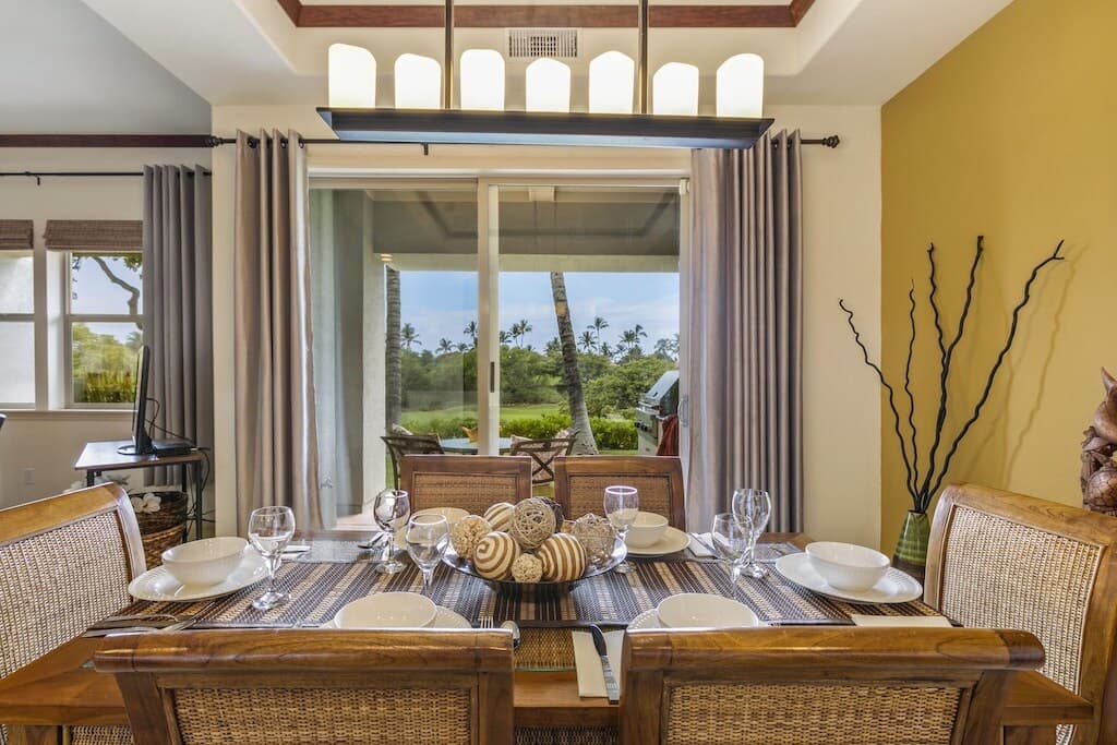 Townhouse in Waimea · ★4.87 · 2 bedrooms · 3 beds · 2.5 baths - Photo 3