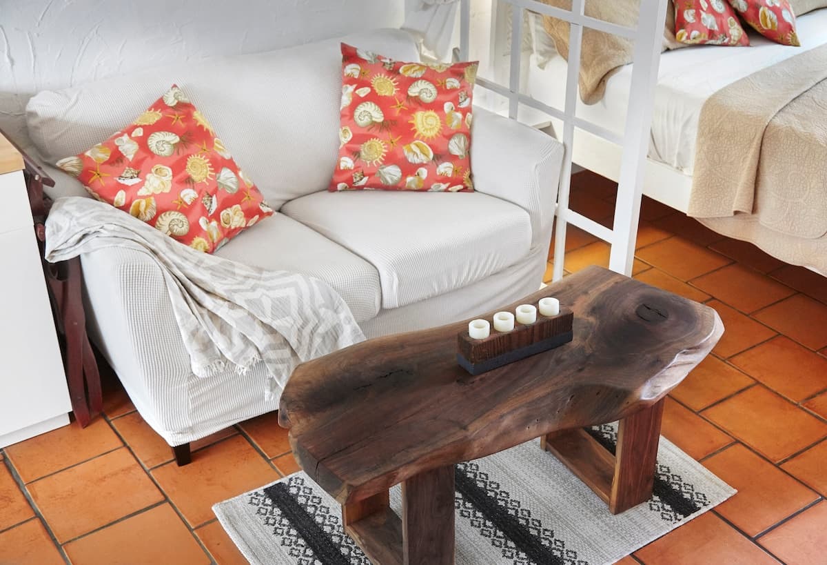 Living Local Style with Aloha - Photo 1