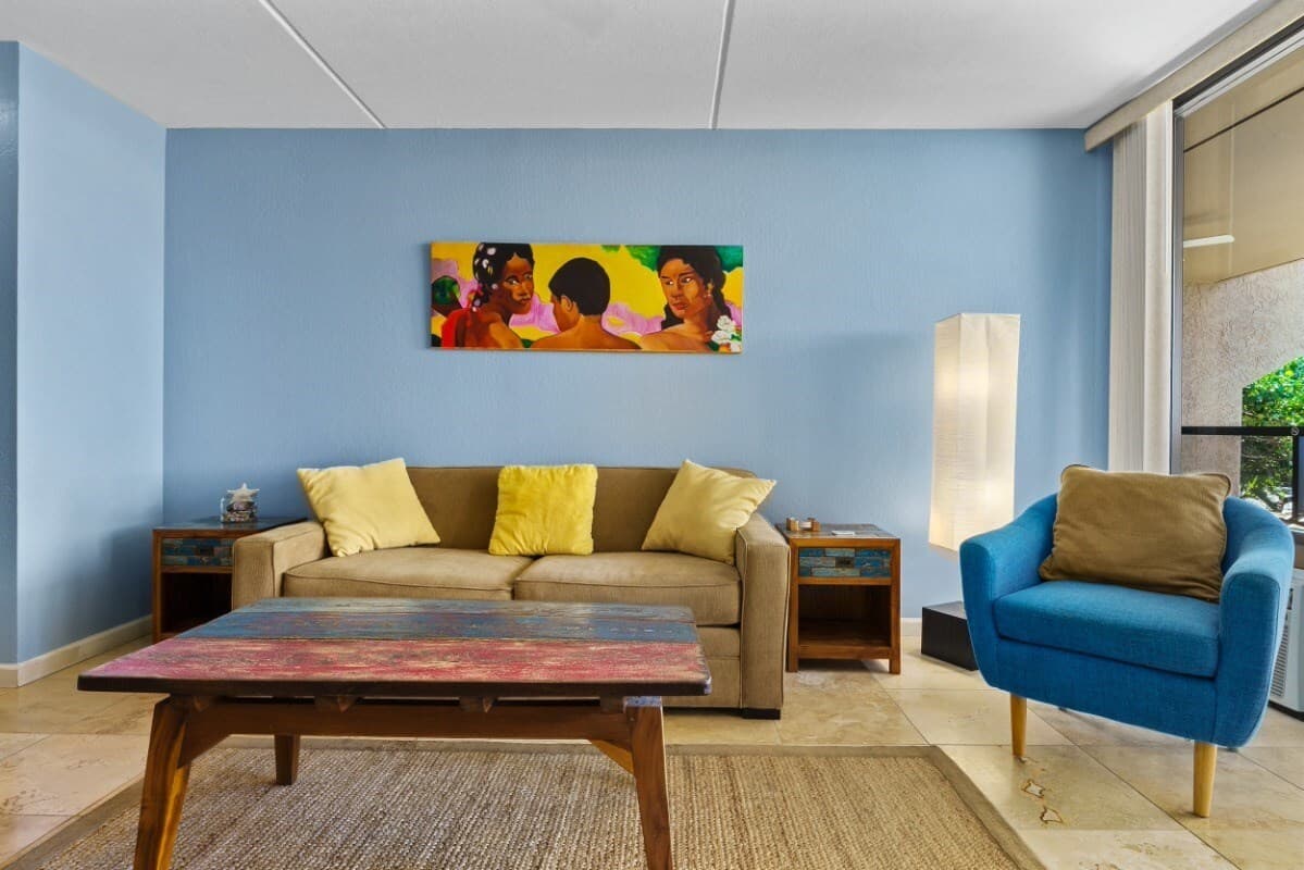 Condo in Kailua-Kona · ★4.96 · 1 bedroom · 2 beds · 2 baths - Photo 2