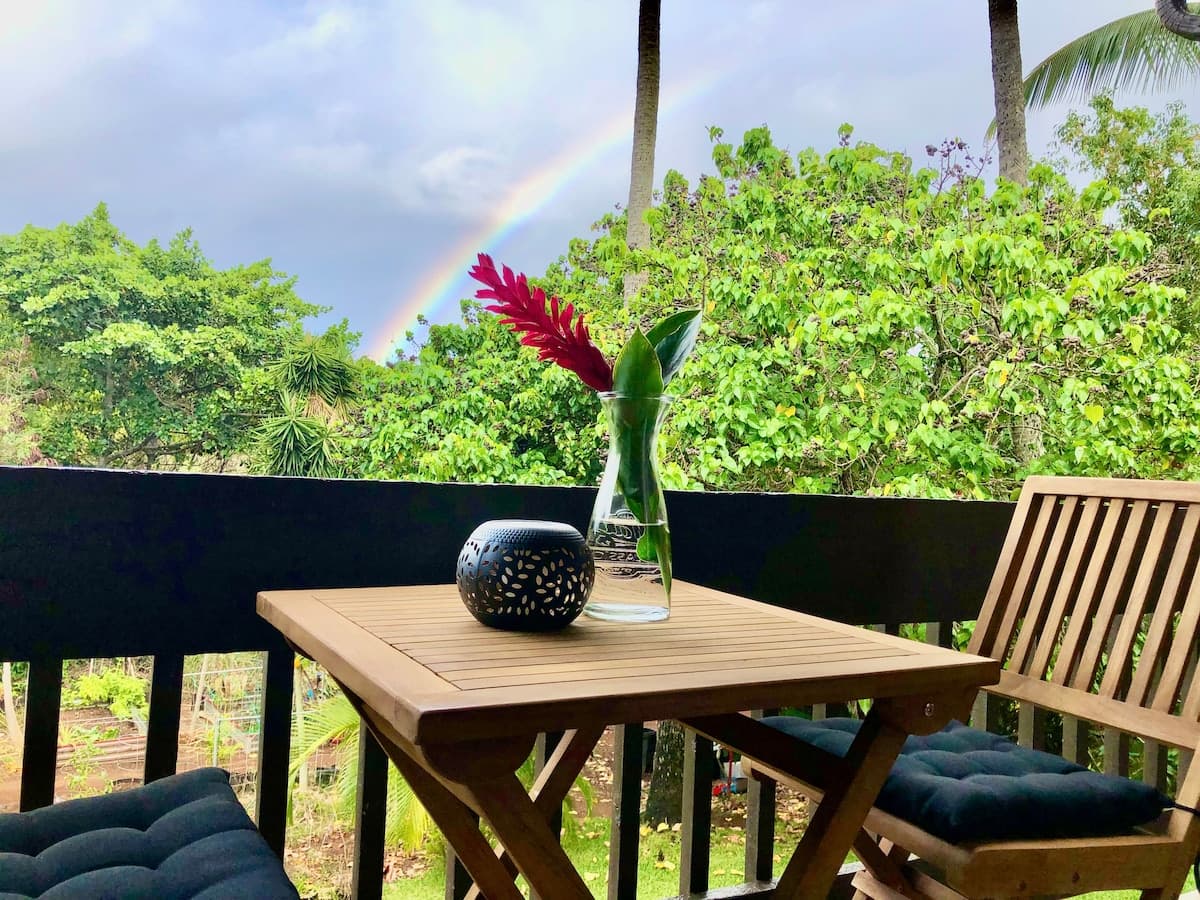 Condo in Lahaina · ★4.98 · Studio · 1 bed · 1 private bath - Photo 2