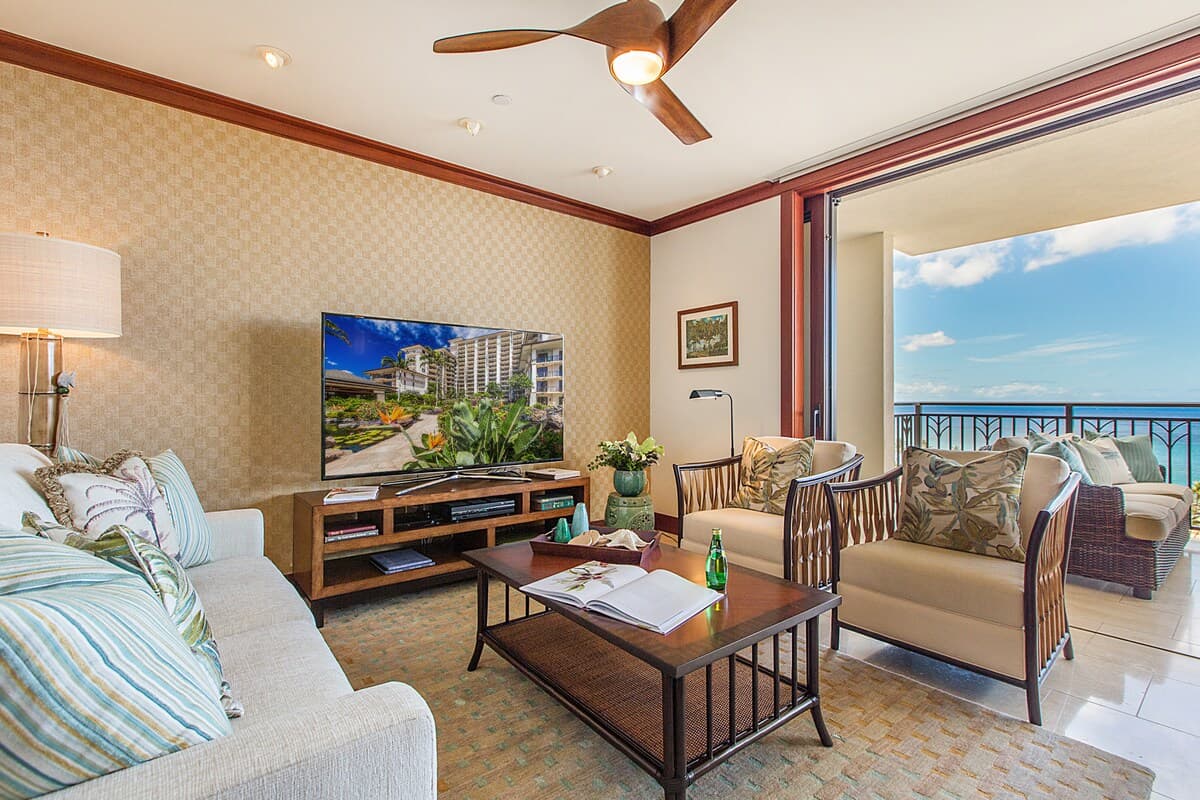 Condo in Kapolei · ★4.94 · 3 bedrooms · 4 beds · 2.5 private baths - Photo 3