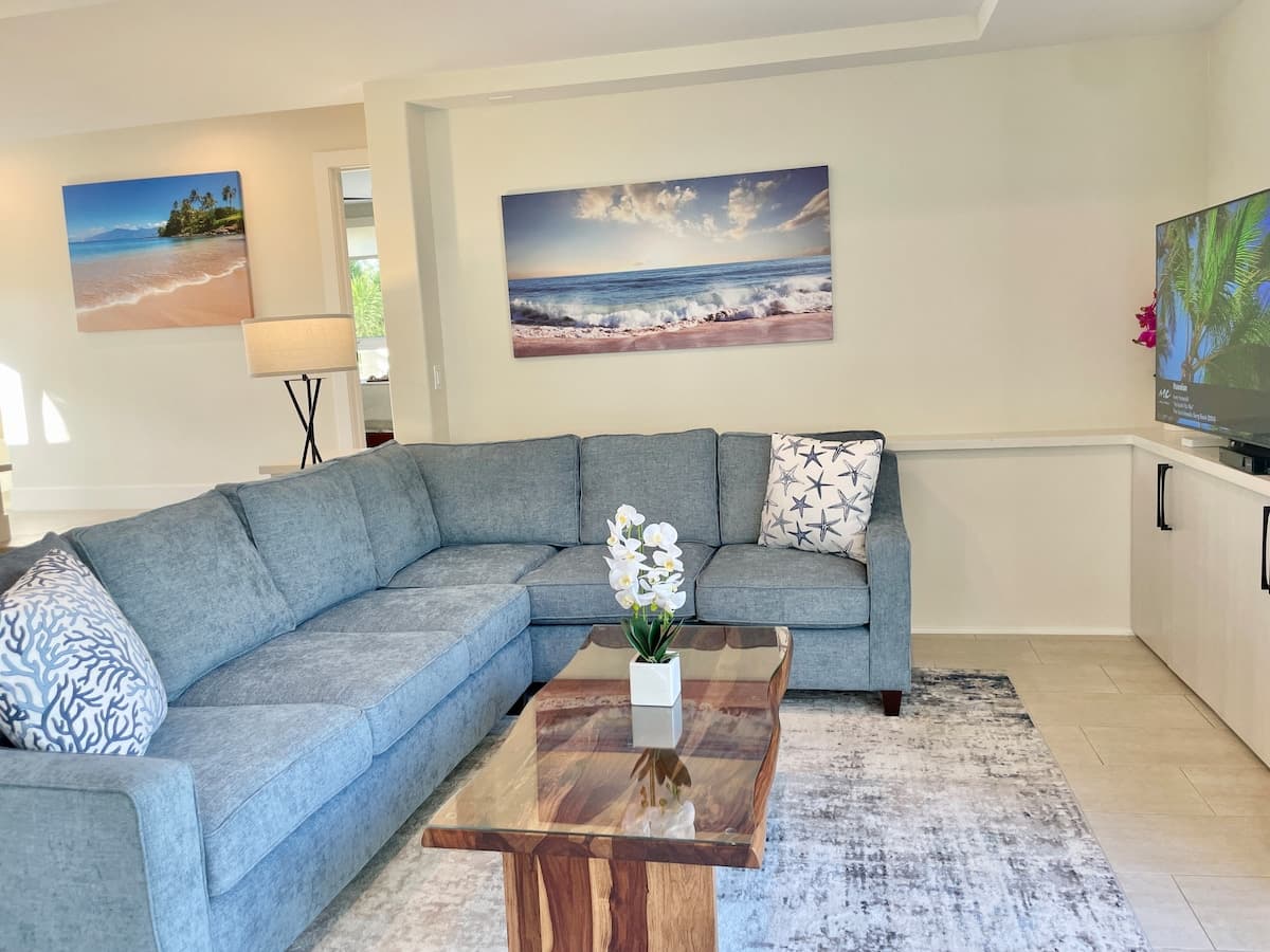 Condo in Wailea · ★4.99 · 2 bedrooms · 3 beds · 2 baths - Photo 2