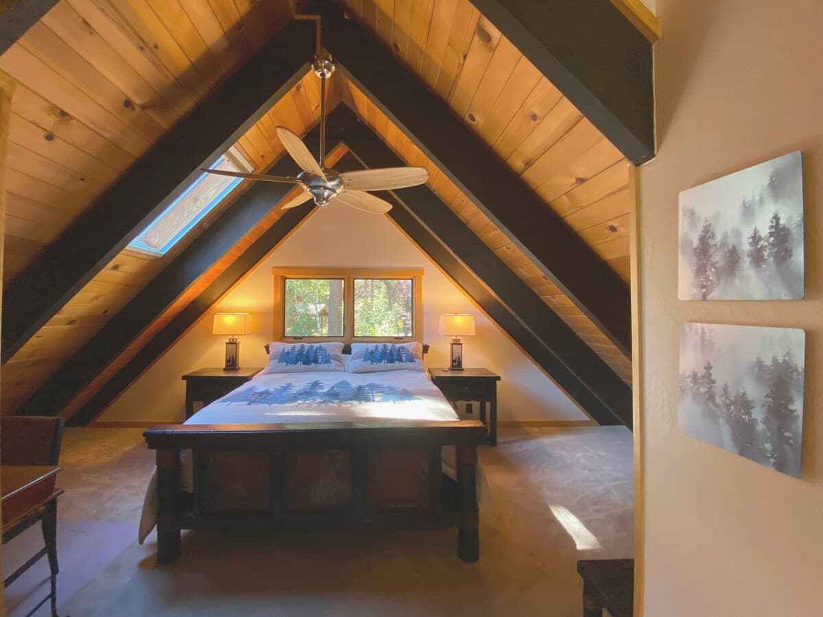 Home in Incline Village · ★4.88 · 4 bedrooms · 5 beds · 2.5 private baths - Photo 4