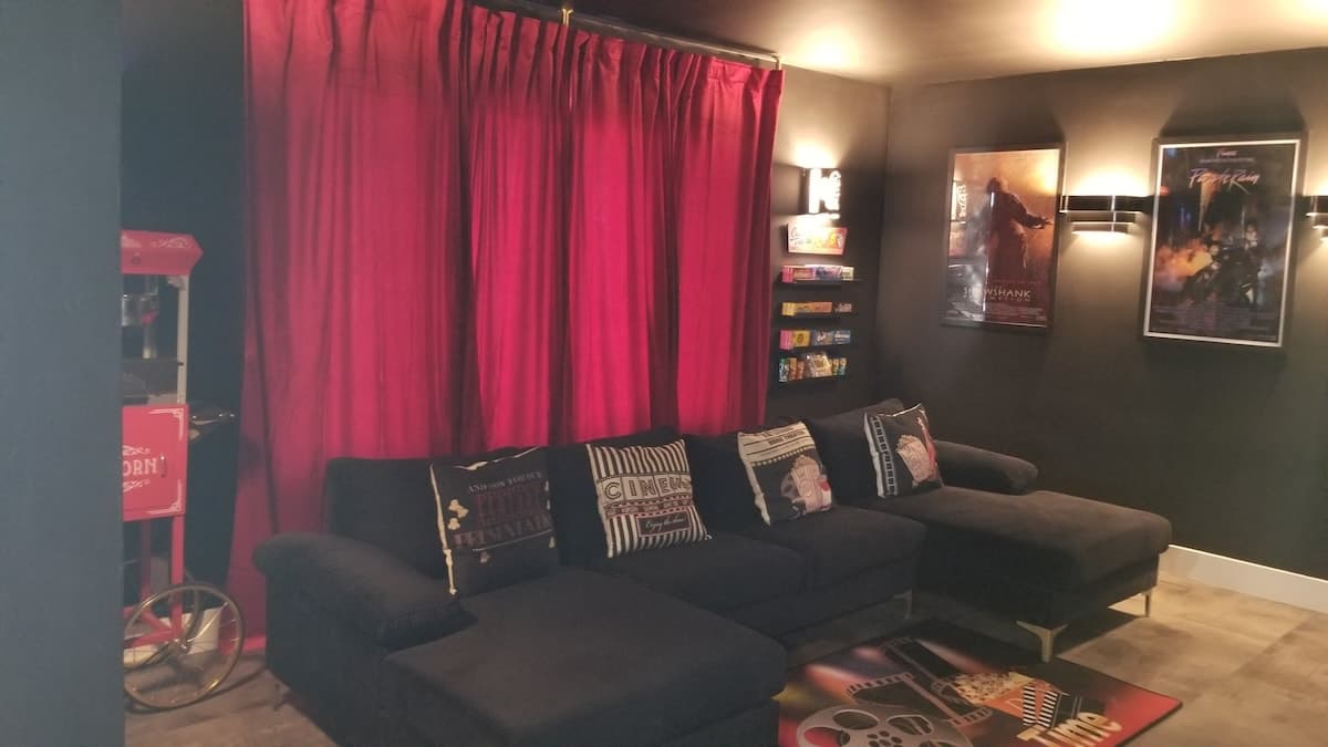 Family Retreat with Games, Theater & Spa - Photo 5