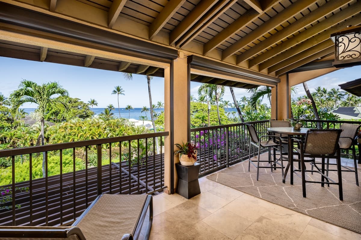 Condo in Kihei · ★5.0 · 1 bedroom · 2 beds · 2 baths - Photo 1