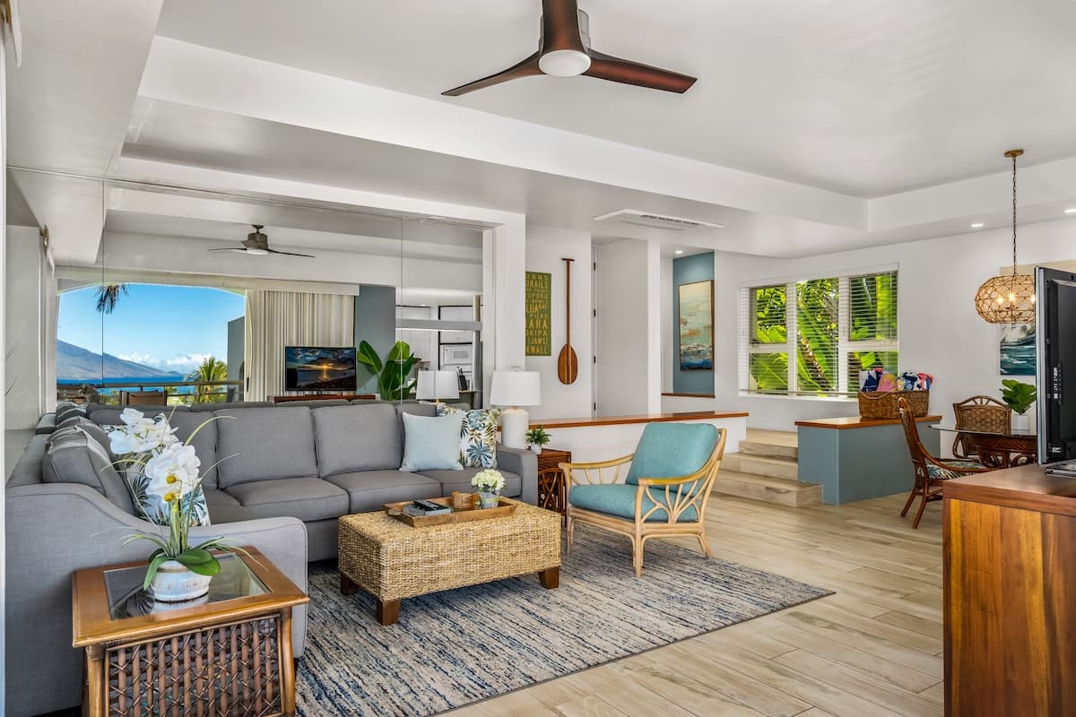 Condo in Wailea · ★4.88 · 1 bedroom · 2 beds · 2 baths - Photo 3