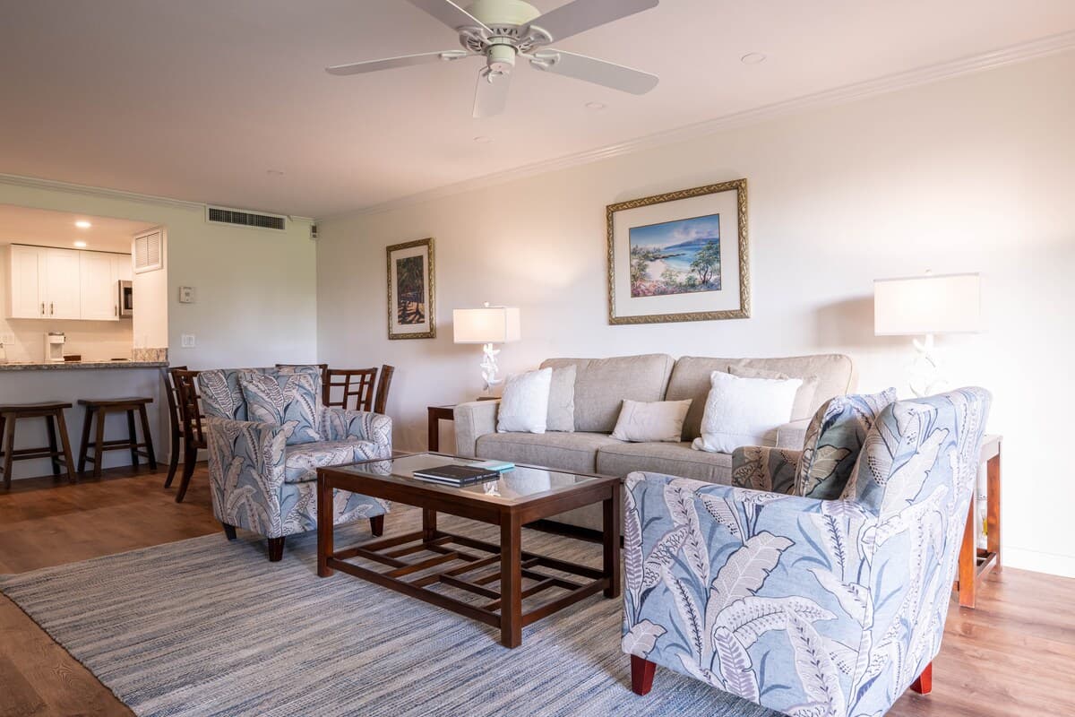 Condo in Lahaina · ★4.93 · 1 bedroom · 3 beds · 1 private bath - Photo 1