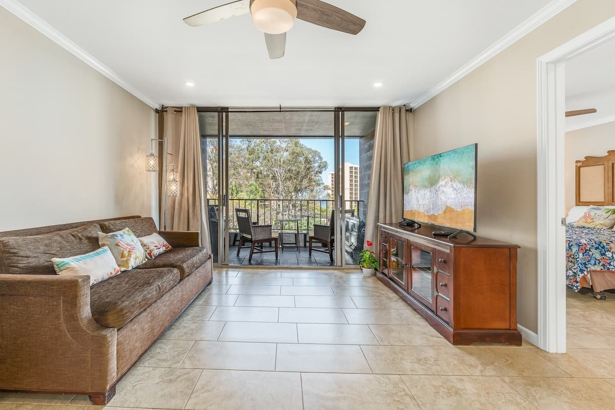 Condo in Lahaina · ★4.91 · 2 bedrooms · 3 beds · 2 baths - Photo 1