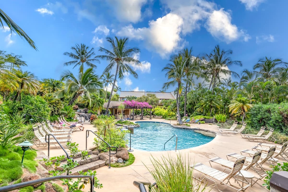 Condo in Kihei · ★4.97 · 1 bedroom · 2 beds · 2 baths - Photo 4