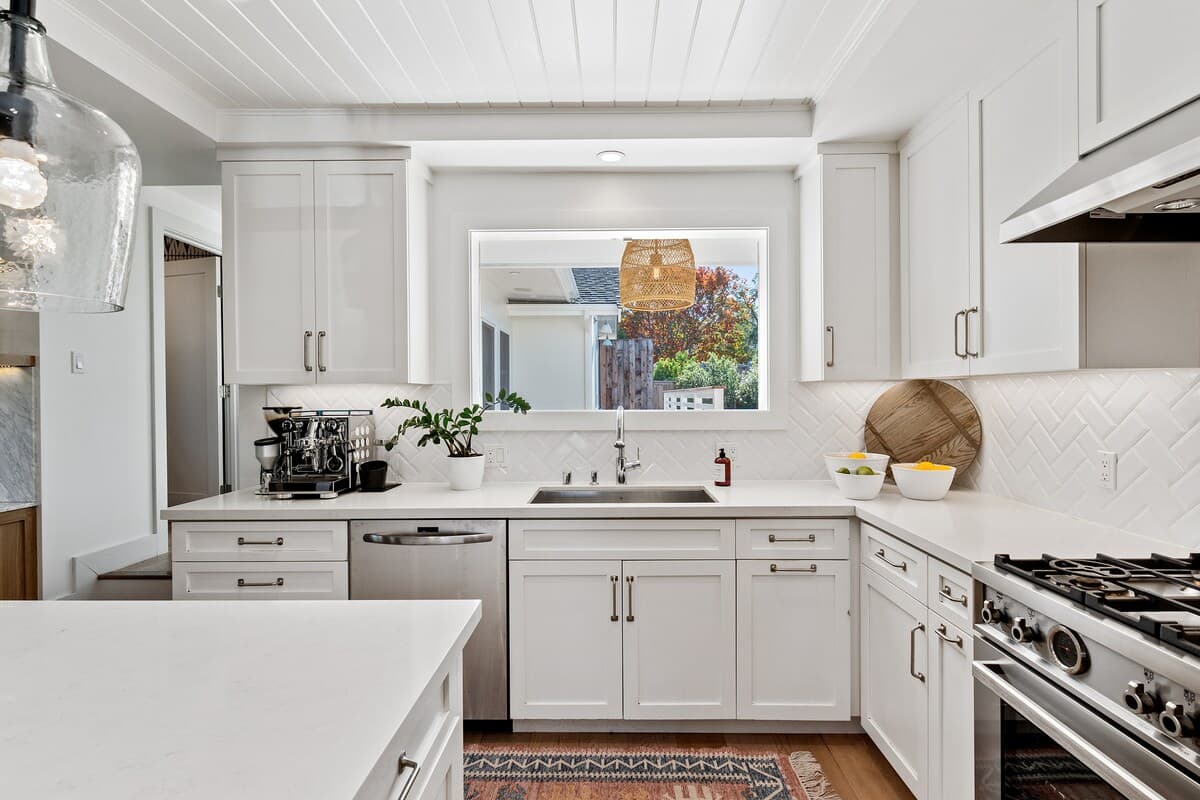 Sundrenched Designer Home, Hot Tub, Mt. Tam Views - Photo 4
