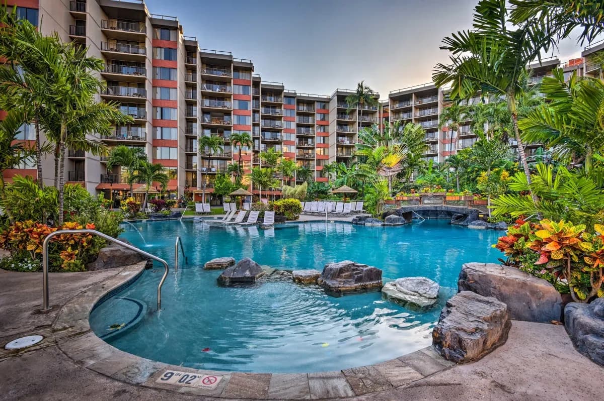 Condo in Lahaina · ★4.73 · 2 bedrooms · 4 beds · 2 baths - Photo 1