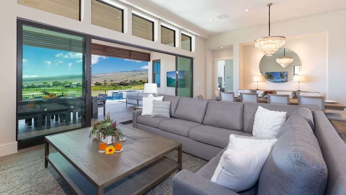 Home in Waimea · ★4.77 · 4 bedrooms · 9 beds · 4.5 baths - Photo 5